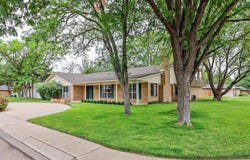 17 Country Club Drive, Canyon, TX 79015-2125