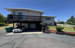 5228 S Etna Street, Klamath Falls, OR 97603