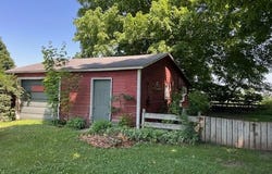 14472 US-12, White Pigeon, MI 49099
