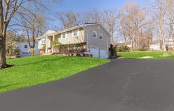 17 Strathmore Drive, New City, NY 10956