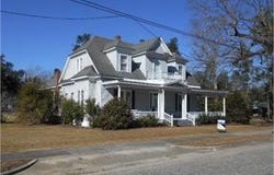 10 Briggs Street, Summerton, SC 29148