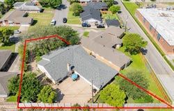 2700 E Palm Circle, Galveston, TX 77551