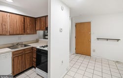 1137 PINE Street, PHILADELPHIA, PA 19107