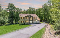 59 Coach Road, Stroudsburg, PA 18360