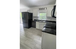 13103 Old 79, New London, MO 63459