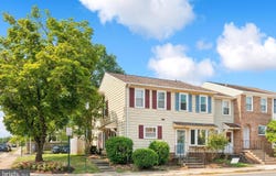 13802 SAUTERNE Way, CHANTILLY, VA 20151
