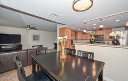 202 E Betty Elyse Lane, Phoenix, AZ 85022