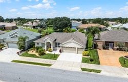 25545 LAUREL VALLEY RD, LEESBURG, FL 34748