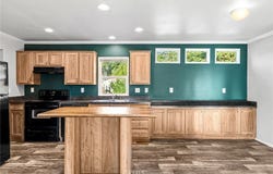 1611 Walnut Lane, Paradise, CA 95969