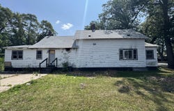 2202 Hoyt Street, Muskegon Heights, MI 49444