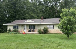 38 Mixtec Dr, Cherokee Village, AR 72529
