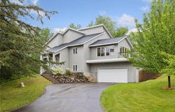 292 Townsvalley Road, River Falls, WI 54022