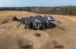 30253 CAMP PKWY, COURTLAND, VA 23837