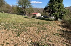 184 Pack Street, COOL RIDGE, WV 25825