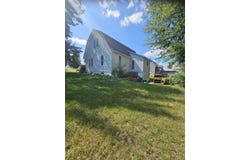 108 Bunker Hill Street, Potosi, WI 53820