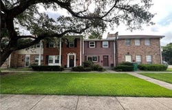 225 WRIGHT Avenue, Terrytown, LA 70056