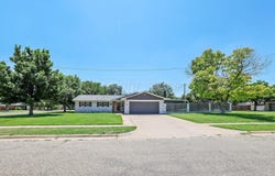 4328 SUMMIT Circle, Amarillo, TX 79109-5338
