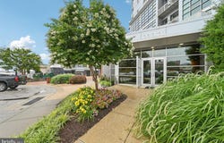2772 LIGHTHOUSE POINT E, BALTIMORE, MD 21224