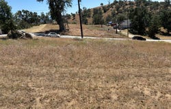 Alejandro Court, Tehachapi, CA 93561