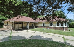 1293 Pearl Street, Buchanan, MI 49107