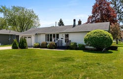 2343 39th St, Two Rivers, WI 54241
