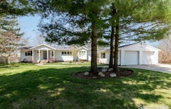 15710 Rich Lane, Hickory Corners, MI 49060