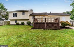 50 OAK HILL DRIVE, ETTERS, PA 17319