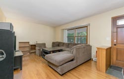 1926 Holliday Drive SW, Wyoming, MI 49519