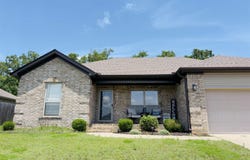 330 Austin Creek Dr, Austin, AR 72007