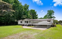 84 Carrot Lane, Scotland Neck, NC 27874