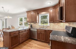 2798 KATHY DR, FINKSBURG, MD 21048