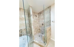524 Davis Drive, DeSoto, TX 75115