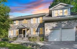 10701 HUNTING LN, ROCKVILLE, MD 20850