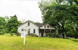 74 Church Street, Gilbert, AR 72636