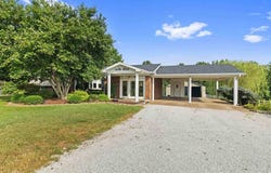 2845 State Route 144 W, Philpot, KY 42366