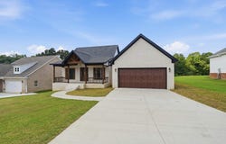 1347 Locust Drive NE, Arab, AL 35016