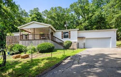 500 Wallace Drive, Rockaway Beach, MO 65740