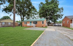 712 E 13th St Street, Roanoke Rapids, NC 27870