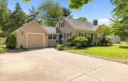1 Joann Drive, Barrington, RI 02806