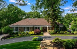 63 Skylark Rd, Springfield Twp., NJ 07081-3625