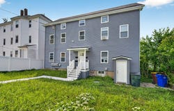 169 Grant St, Fall River, MA 02721