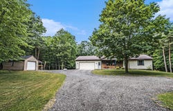2427 140th Avenue, Dorr, MI 49323
