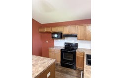 1605 N Nickelton Cir, Wichita, KS 67235