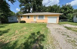 177 SE 411 Road, Warrensburg, MO 64093