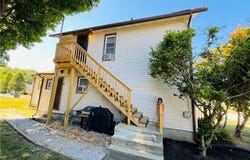 74 Swan Street, Geneva, OH 44041