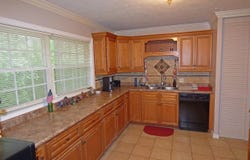 32 Mena Drive, Cherokee Village, AR 72529