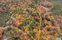 32 Brunswick Road, Saranac Lake, NY 12983