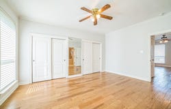 1213 Delsie DR, Austin, TX 78734