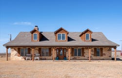 9110 F M 1729, Shallowater, TX 79363