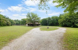 201 Cemetery Road, Boyd, TX 76023